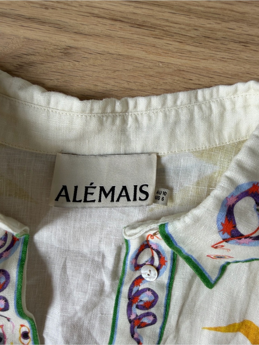 Alemais Linen Set - Picture 6 of 10